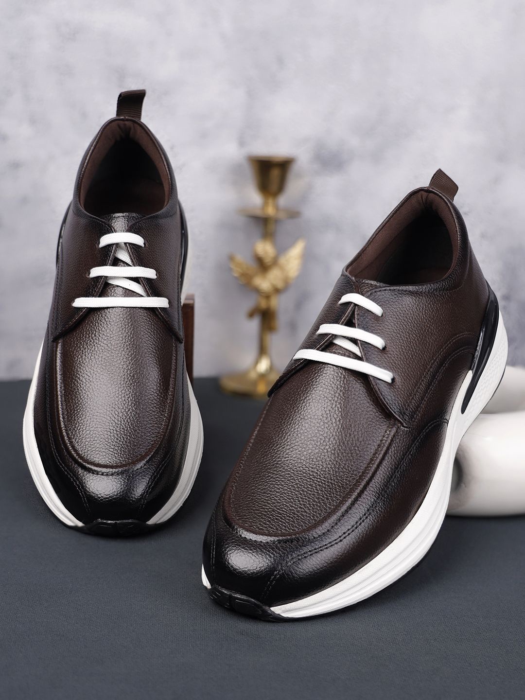 

LOUIS STITCH Men's Mexican Brown Leather Sneaker Cushioned Casual Shoes