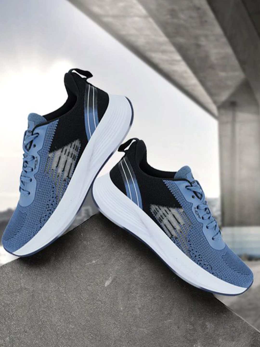 

Lancer Men Textile Running Shoes, Blue