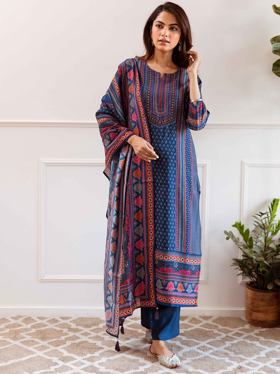 

KALINI Women Floral Printed Regular Beads and Stones Kurta with Trousers & With Dupatta, Blue