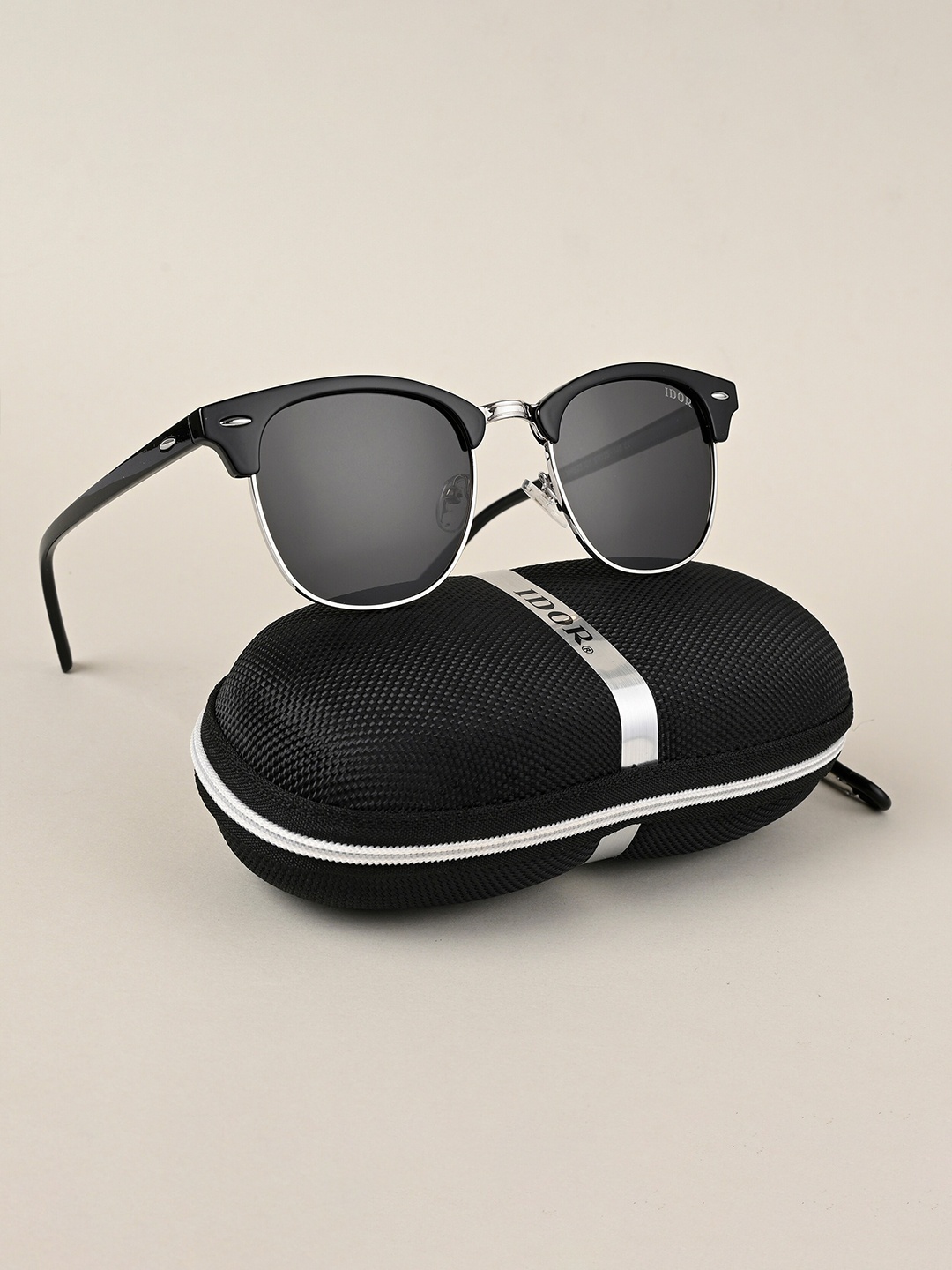

IDOR Unisex Square Sunglasses with UV Protected Lens ID-3016-SLV-BLK-Black