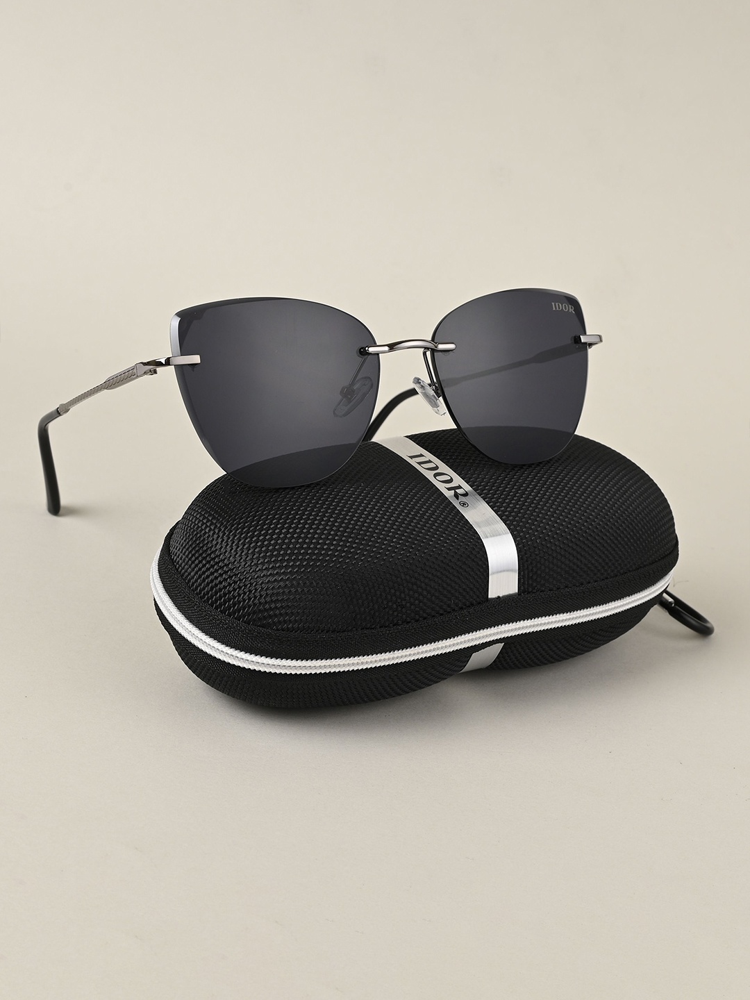 

IDOR Unisex Cateye Sunglasses with UV Protected Lens ID-7418-C7, Black