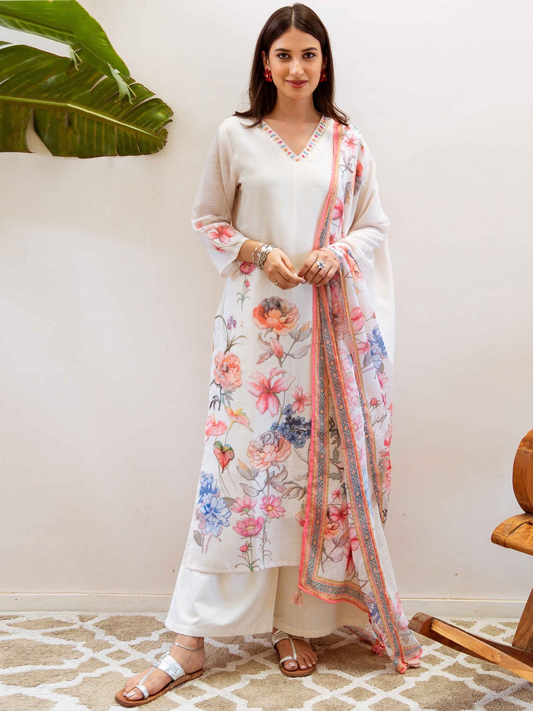 

Nehamta Floral Printed Thread Work Linen Kurta with Palazzos & Dupatta, White