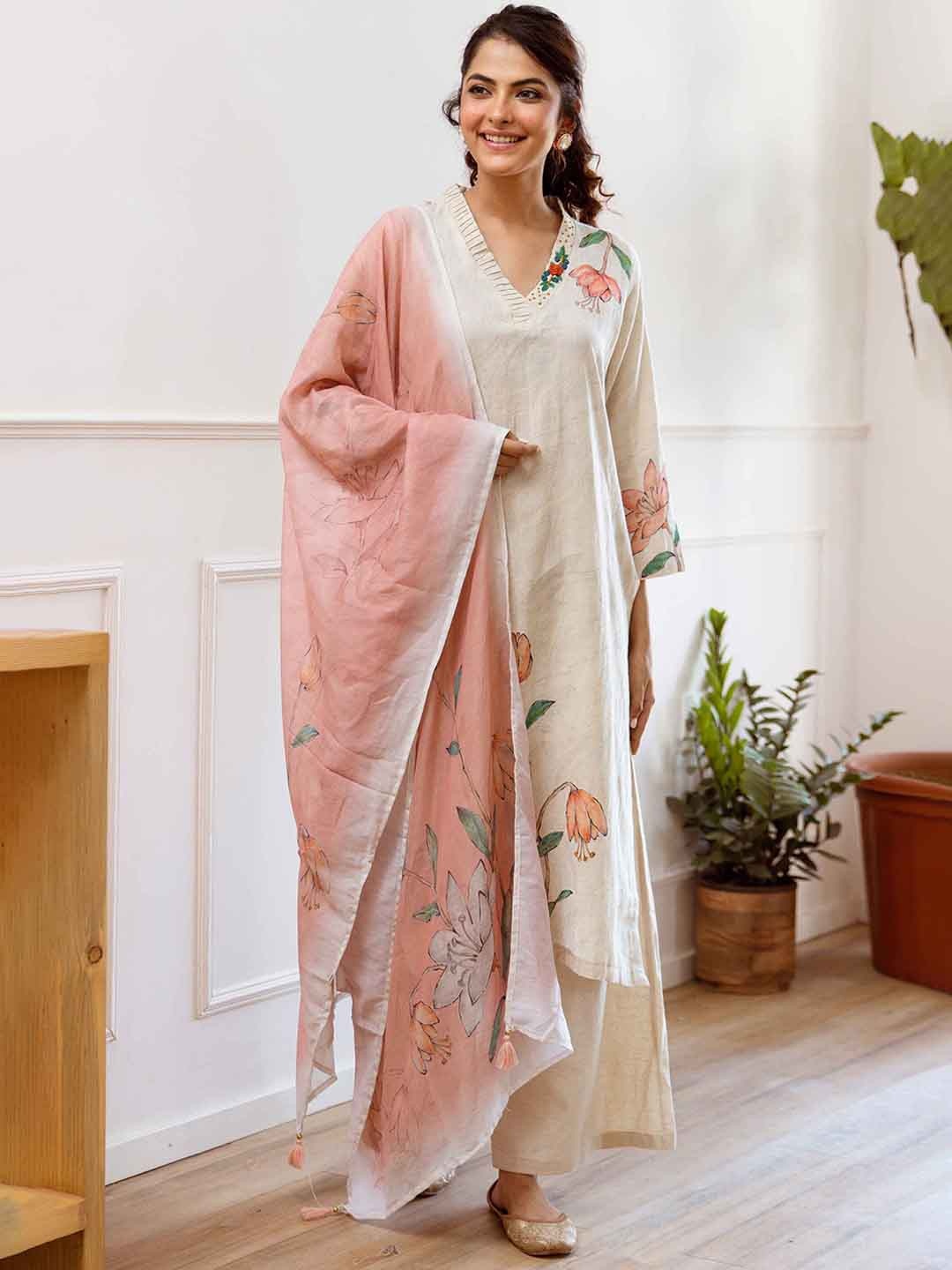 

Nehamta Women Floral Printed Regular Linen Kurta with Palazzos & Dupatta, Beige