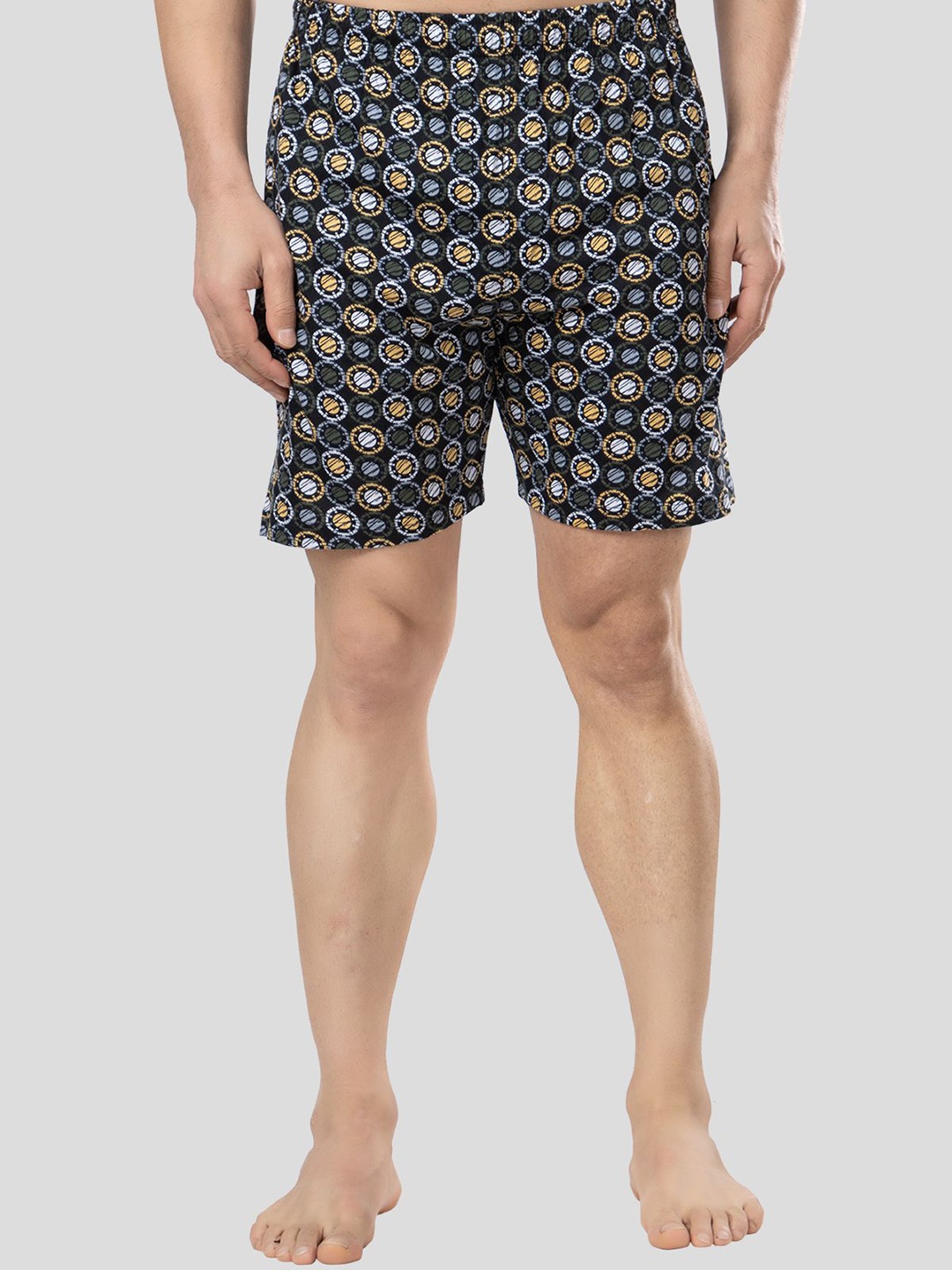 

ZEFFIT Men Floral Printed Running Shorts, Grey