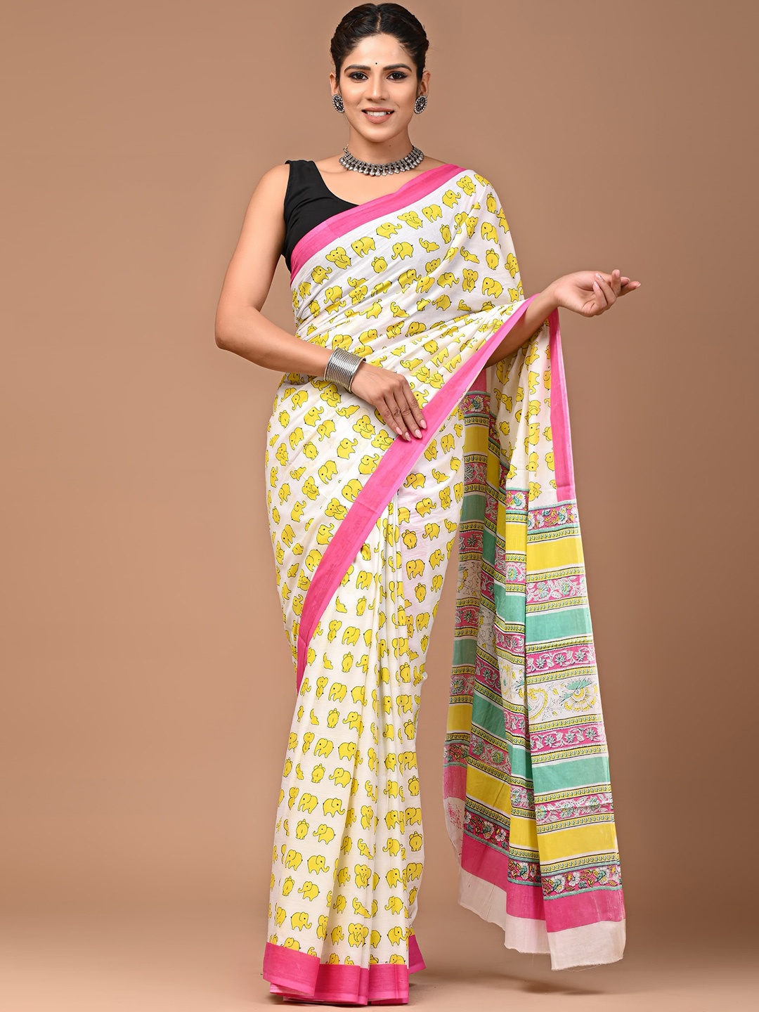 

Shivanya Handicrafts Ethnic Motifs Pure Cotton Block Print Saree, Pink