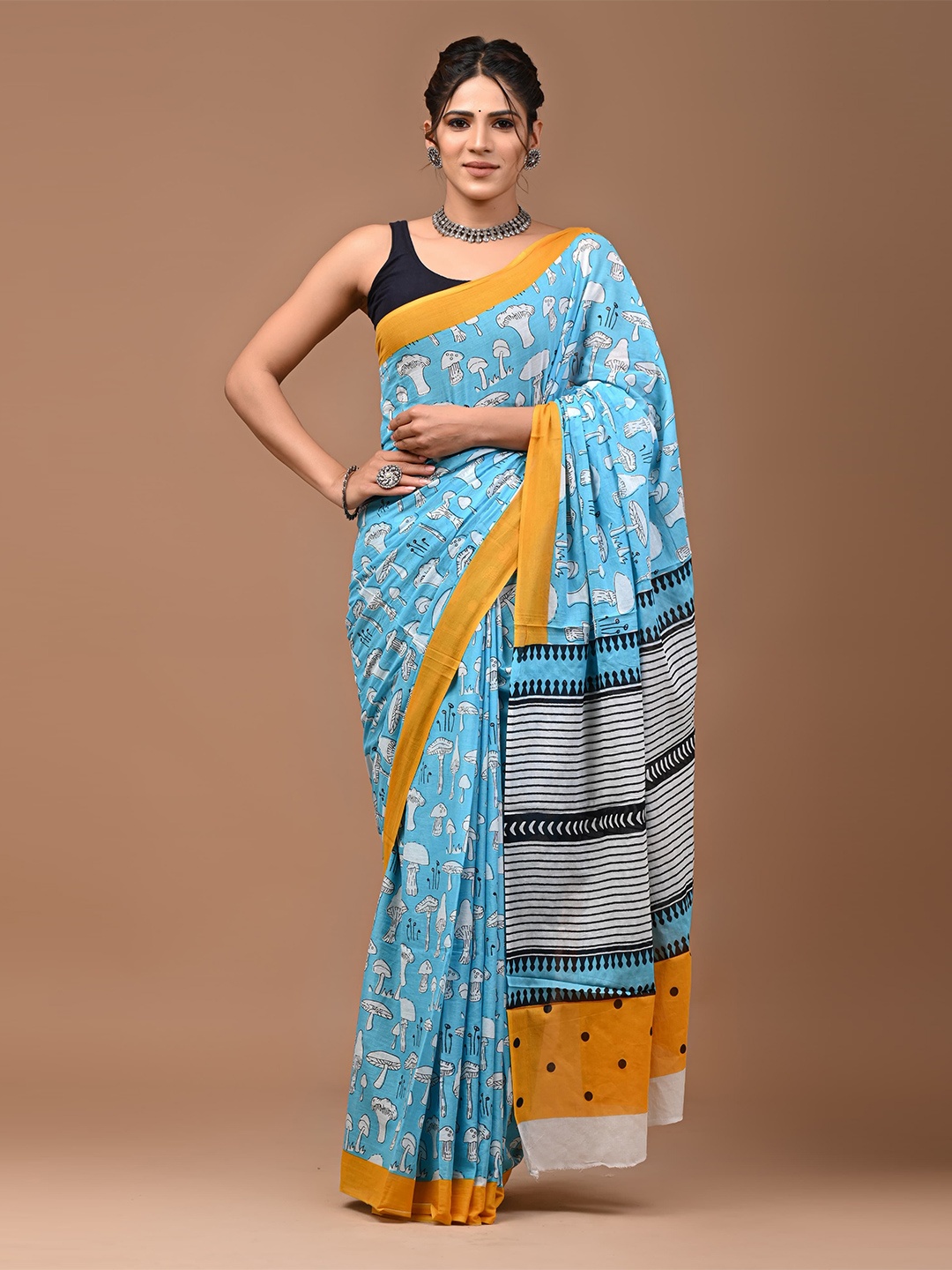 

Shivanya Handicrafts Pure Cotton Block Print Saree, Blue
