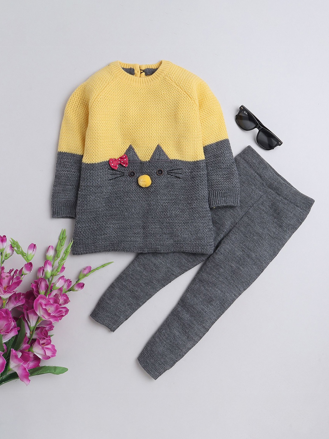 

Yellow Apple Girls Kids Woolen Warm Sweater Full Sleeve with Round Neck