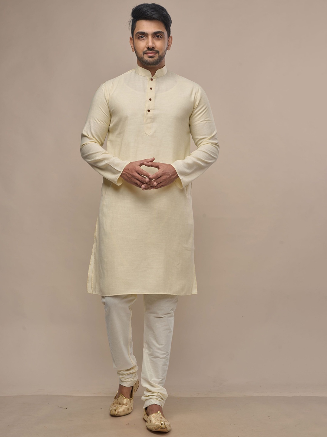 

KHAAS Men Thread Work Kurta, Cream