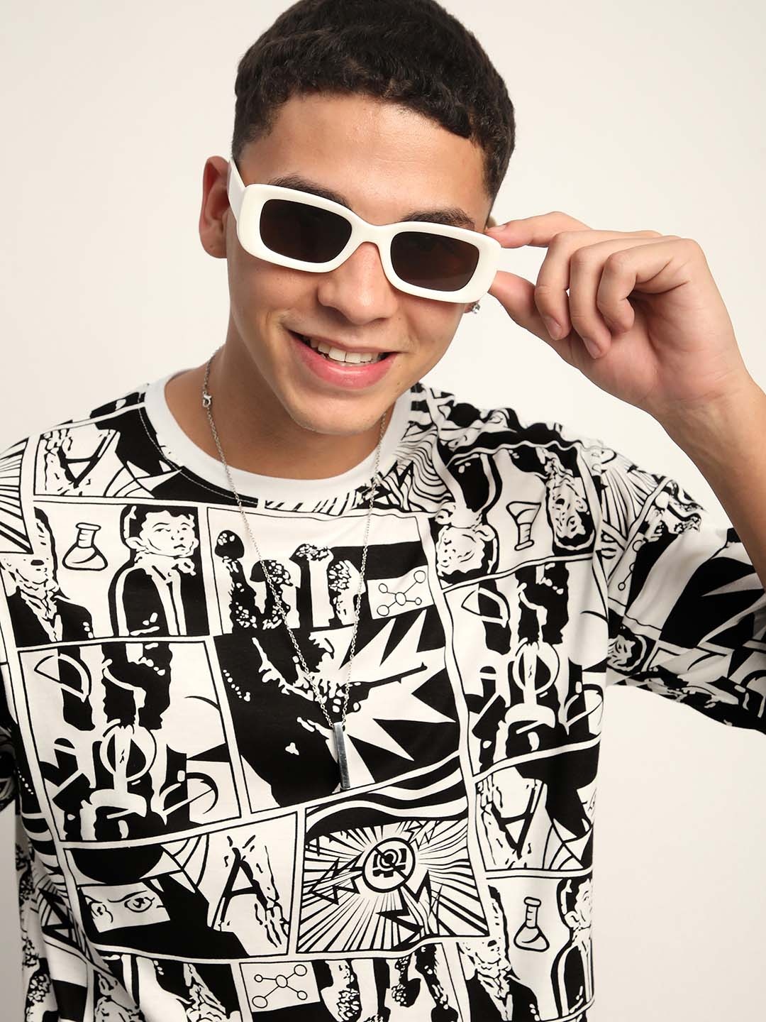 

THALASI Men Printed Round Neck Monochrome T-shirt, White