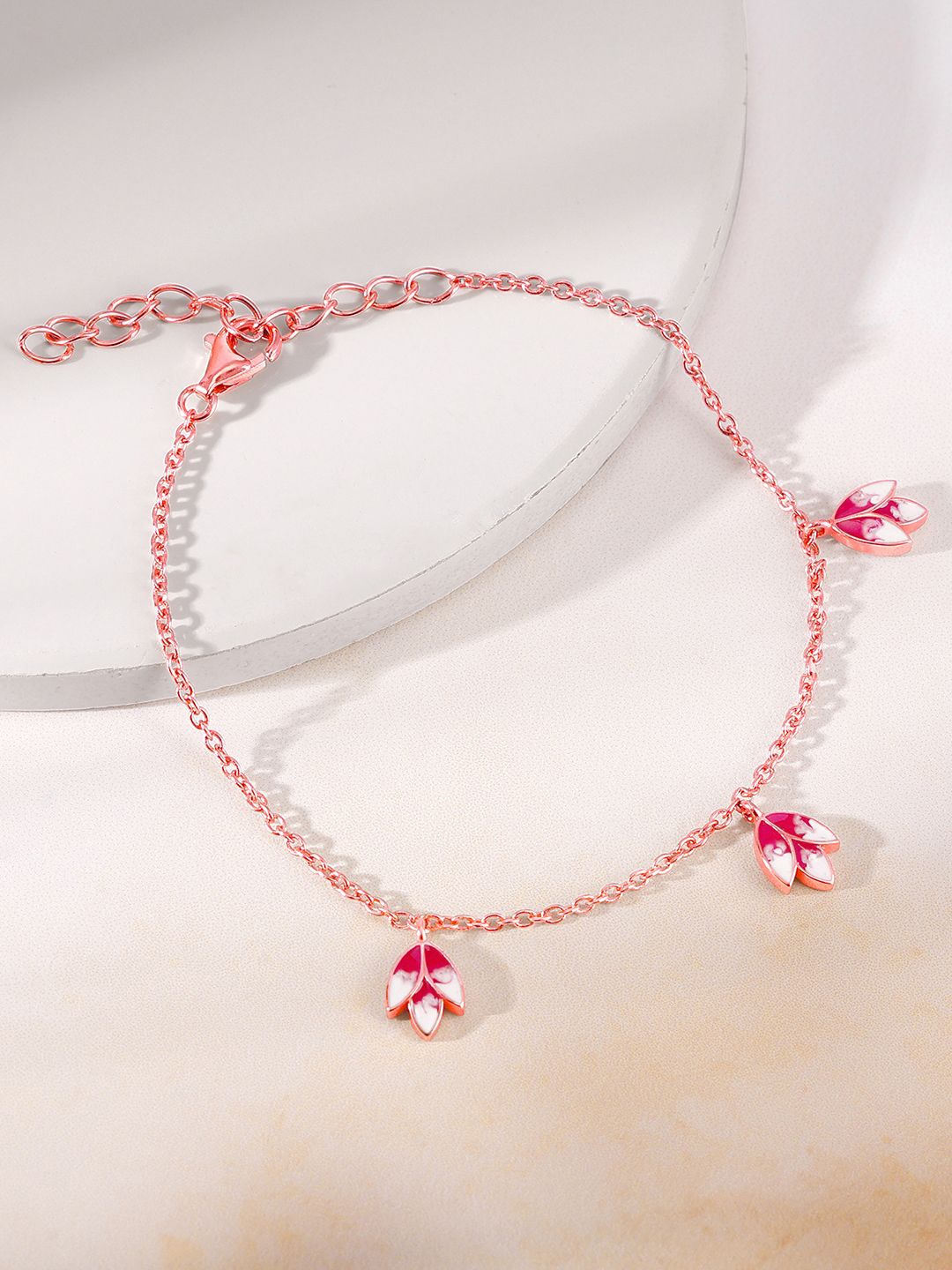 

GIVA Women Sterling Silver Rose Gold-Plated Link Bracelet