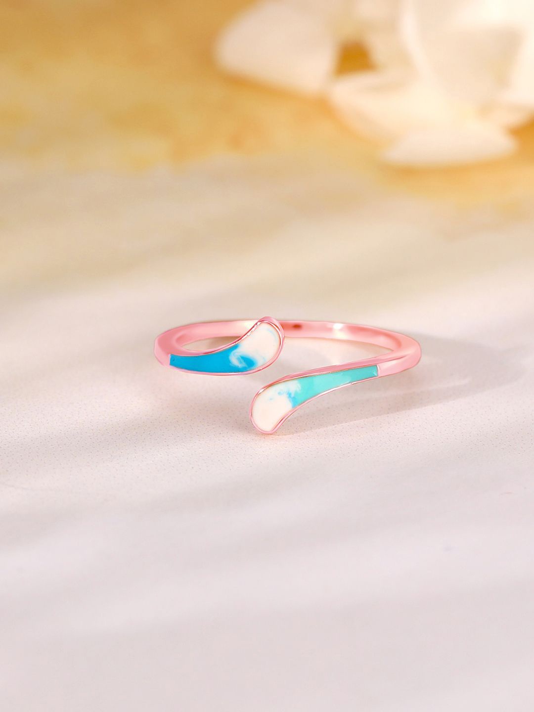 

GIVA 925 Silver Rose Gold AdjustablevFinger Ring