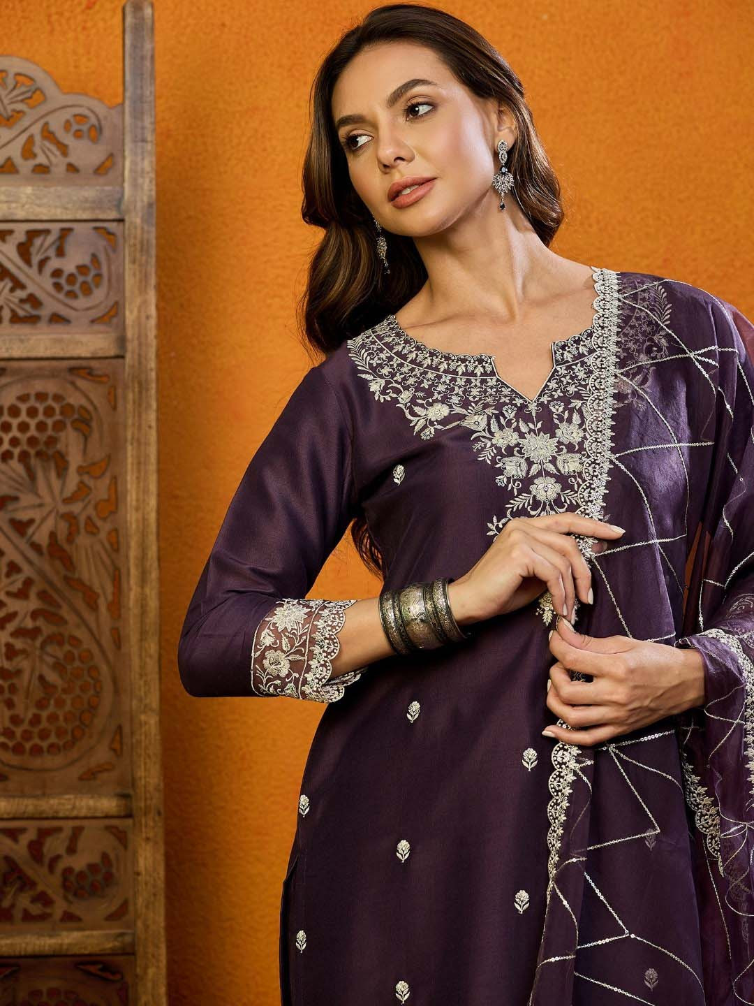 

KALINI Women Floral Embroidered Regular Thread Work Kurta with Trousers & With Dupatta, Purple