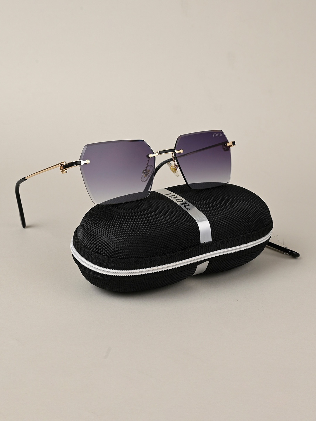 

IDOR Unisex Rectangle Sunglasses with UV Protected Lens, Grey