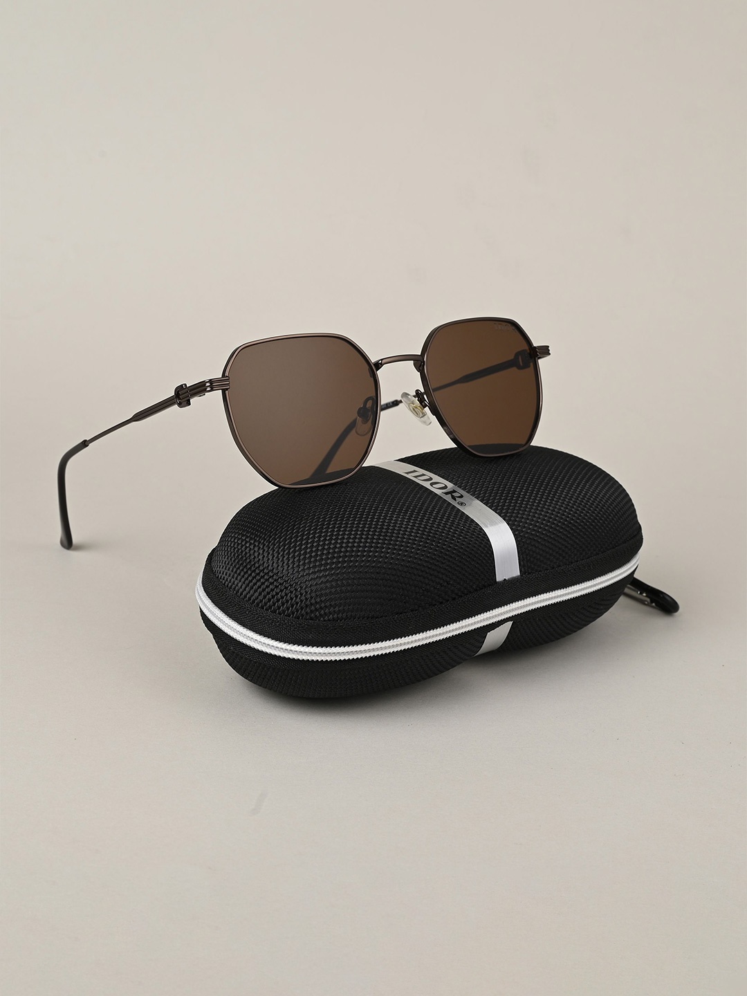 

IDOR Unisex Oval Sunglasses with UV Protected Lens ID-56025-BRW, Brown