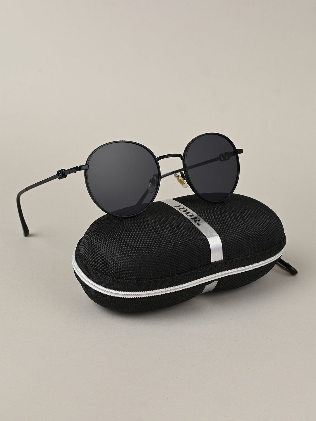 IDOR Unisex Round Sunglasses with UV Protected Lens ID-56036-BLK, Black