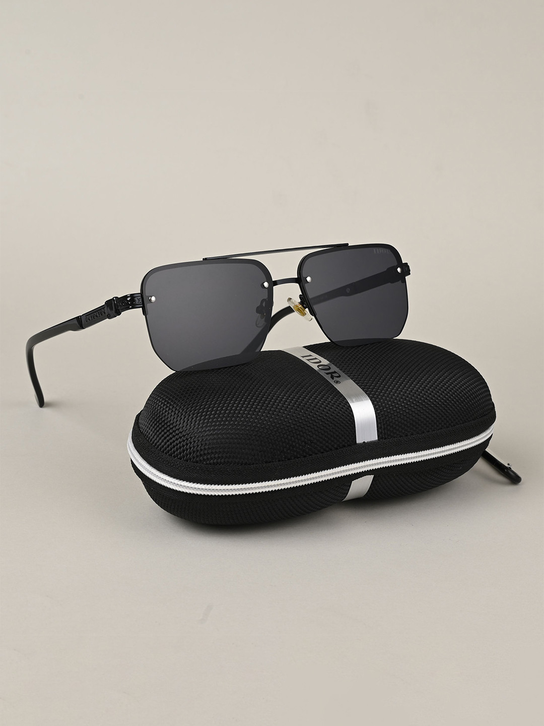 

IDOR Unisex Rectangle Sunglasses with UV Protected Lens ID-56046-BLK, Black