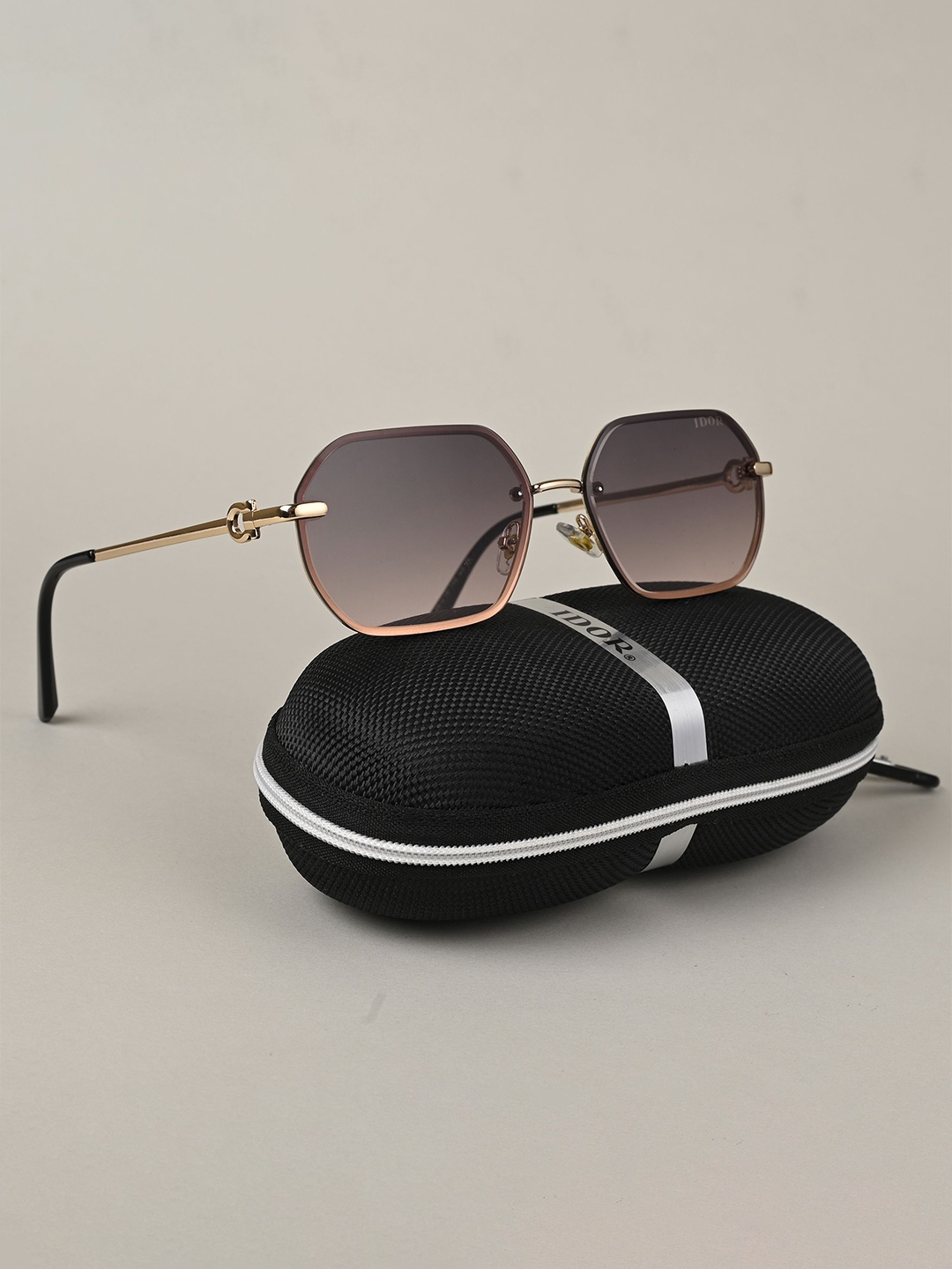 IDOR Unisex Oval Sunglasses with UV Protected Lens, Brown
