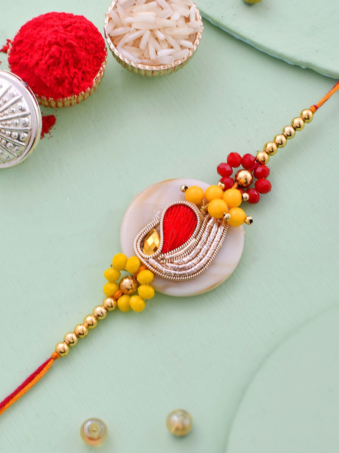 

Aapno Rajasthan Thread Rakhi, Red