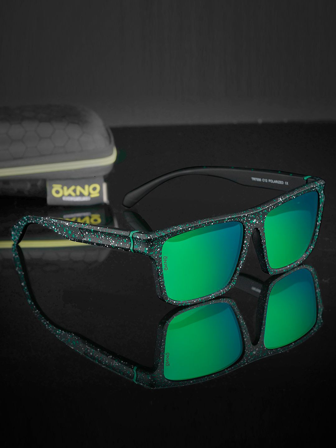 

OKNO Unisex Rectangle Sunglasses with Polarised and UV Protected Lens OKBartonWDC12, Green
