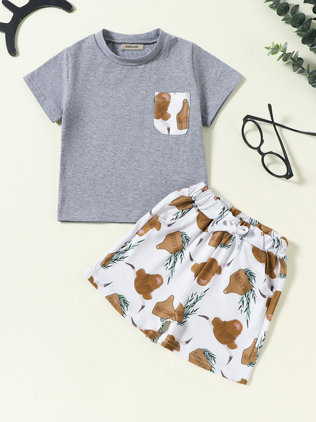 

INCLUD Boys Printed Short Sleeves T-Shirt With Shorts Set, Brown