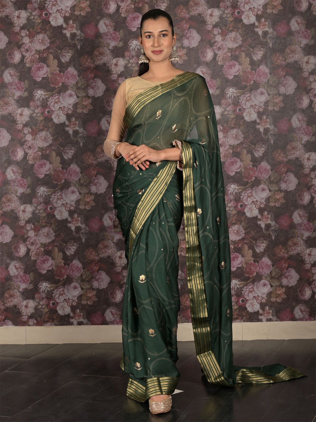 

ODETTE Floral Zari Saree, Green