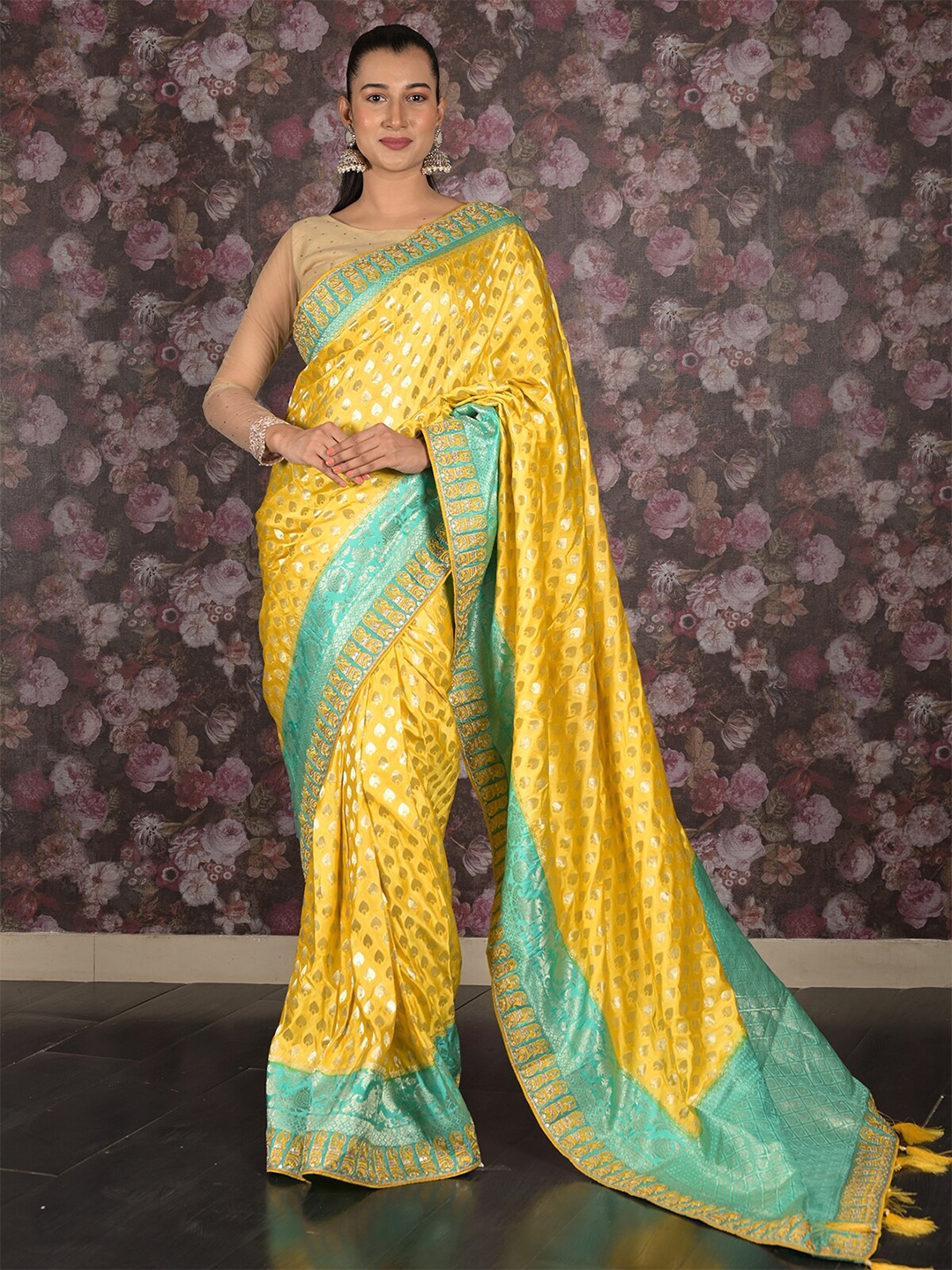 

ODETTE Woven Design Embroidered Saree, Yellow