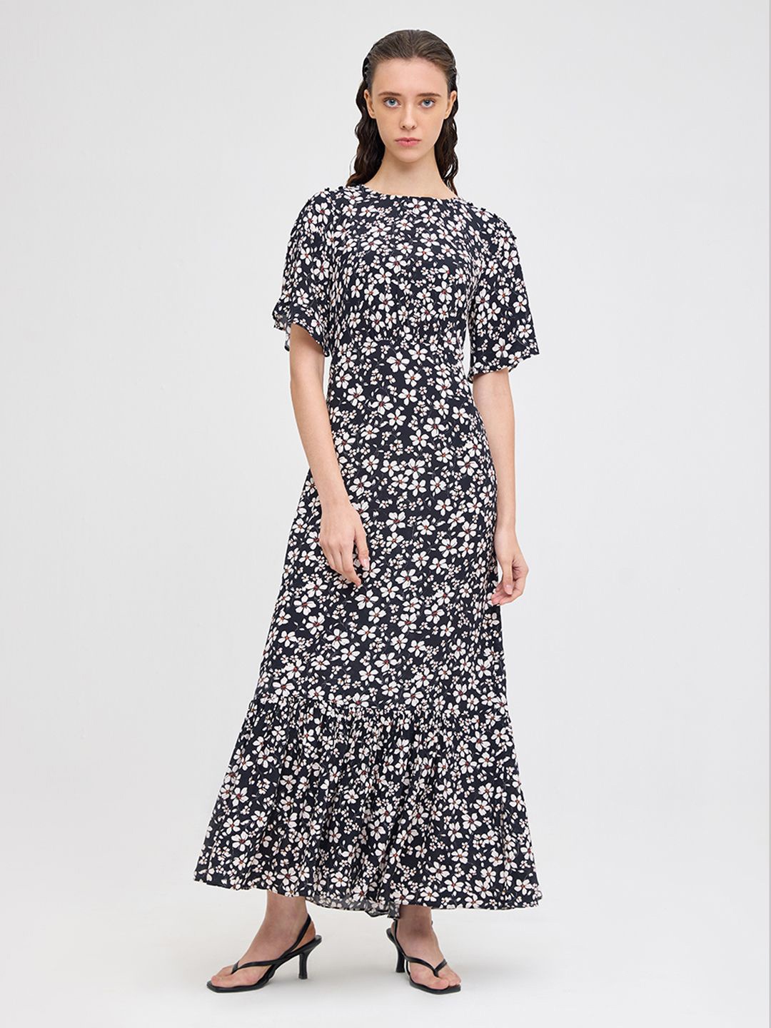 

COVER STORY Women Floral Print Flared Sleeve Crepe Maxi Dress, Black