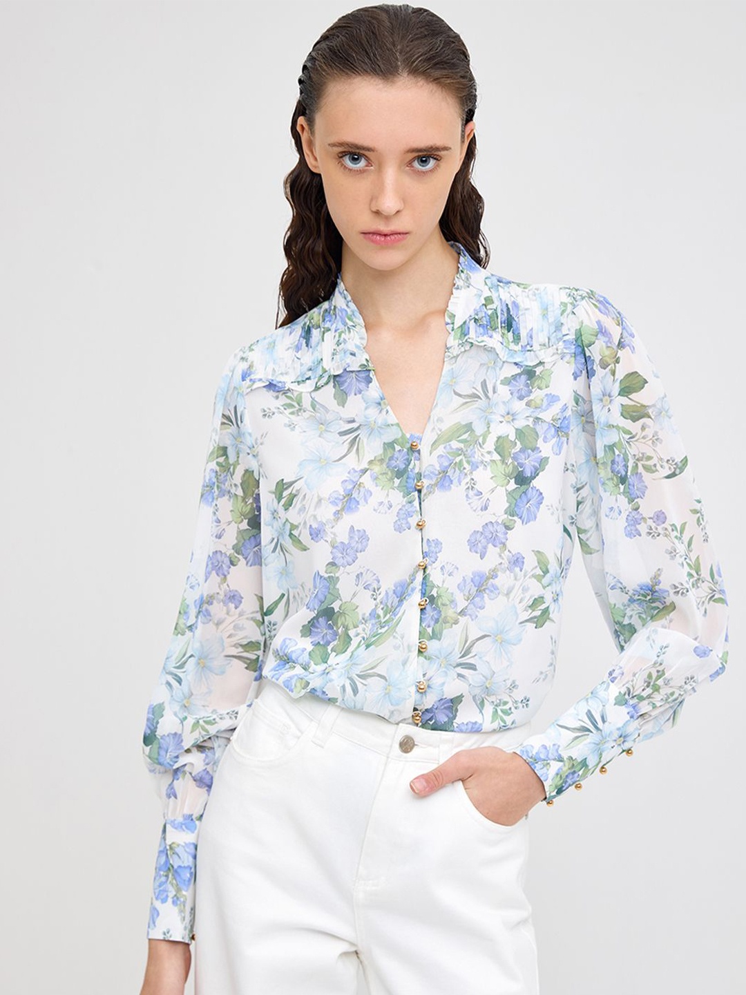 

COVER STORY Shirt Collar Floral Printed Top, Off white