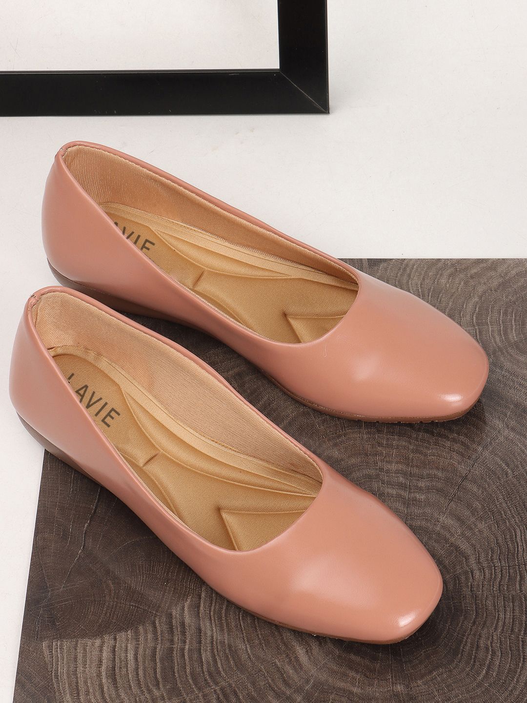 

Lavie Women Ballerinas Flats, Nude