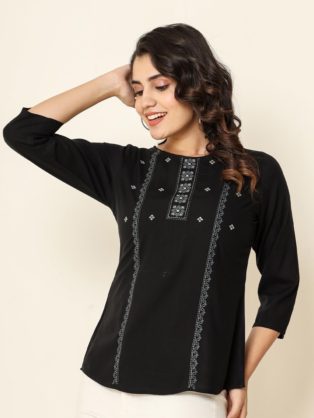 

Anouk Round Neck Embroidered Ethnic Top, Black