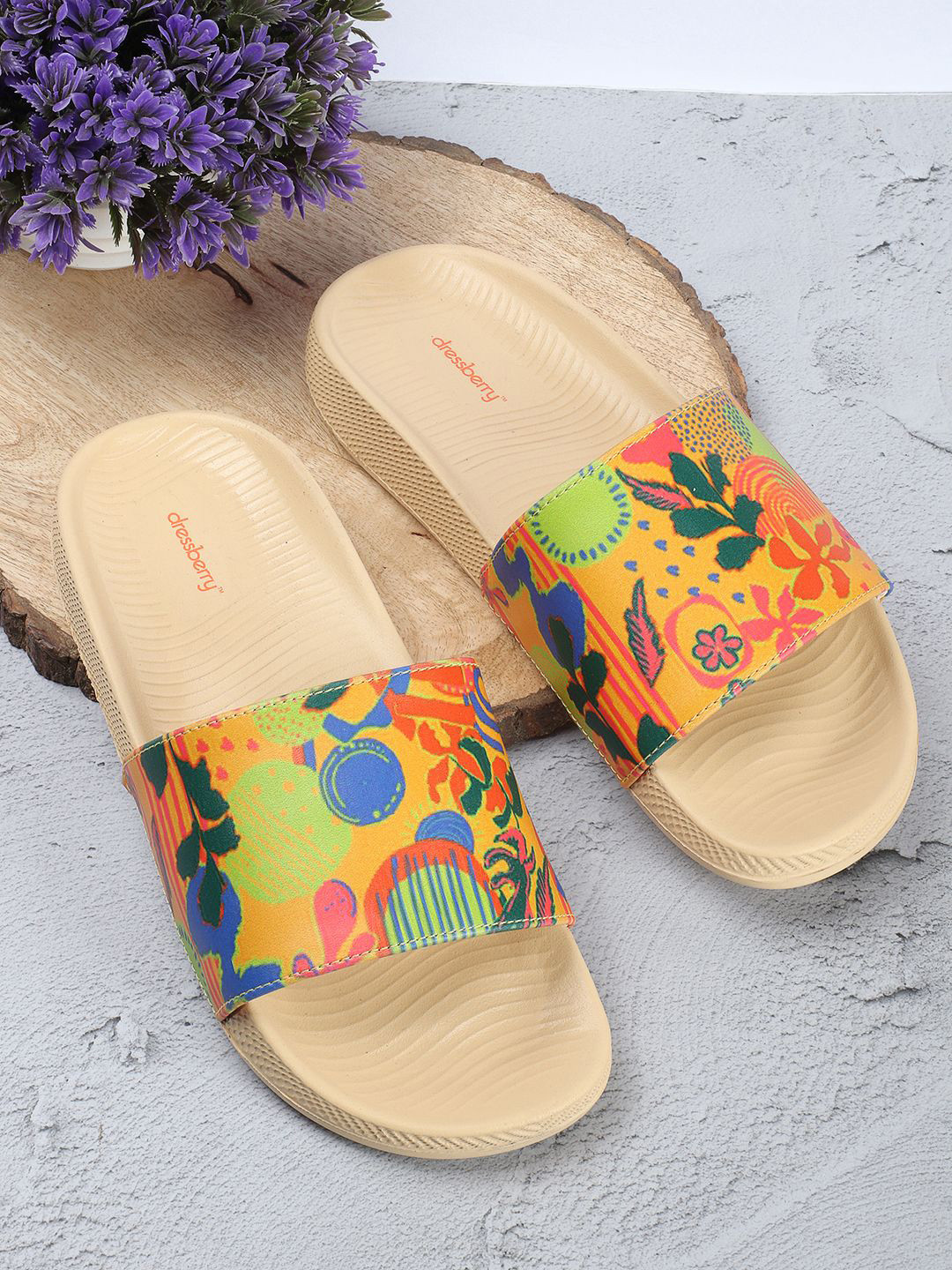 

DressBerry Women Printed Sliders, Beige