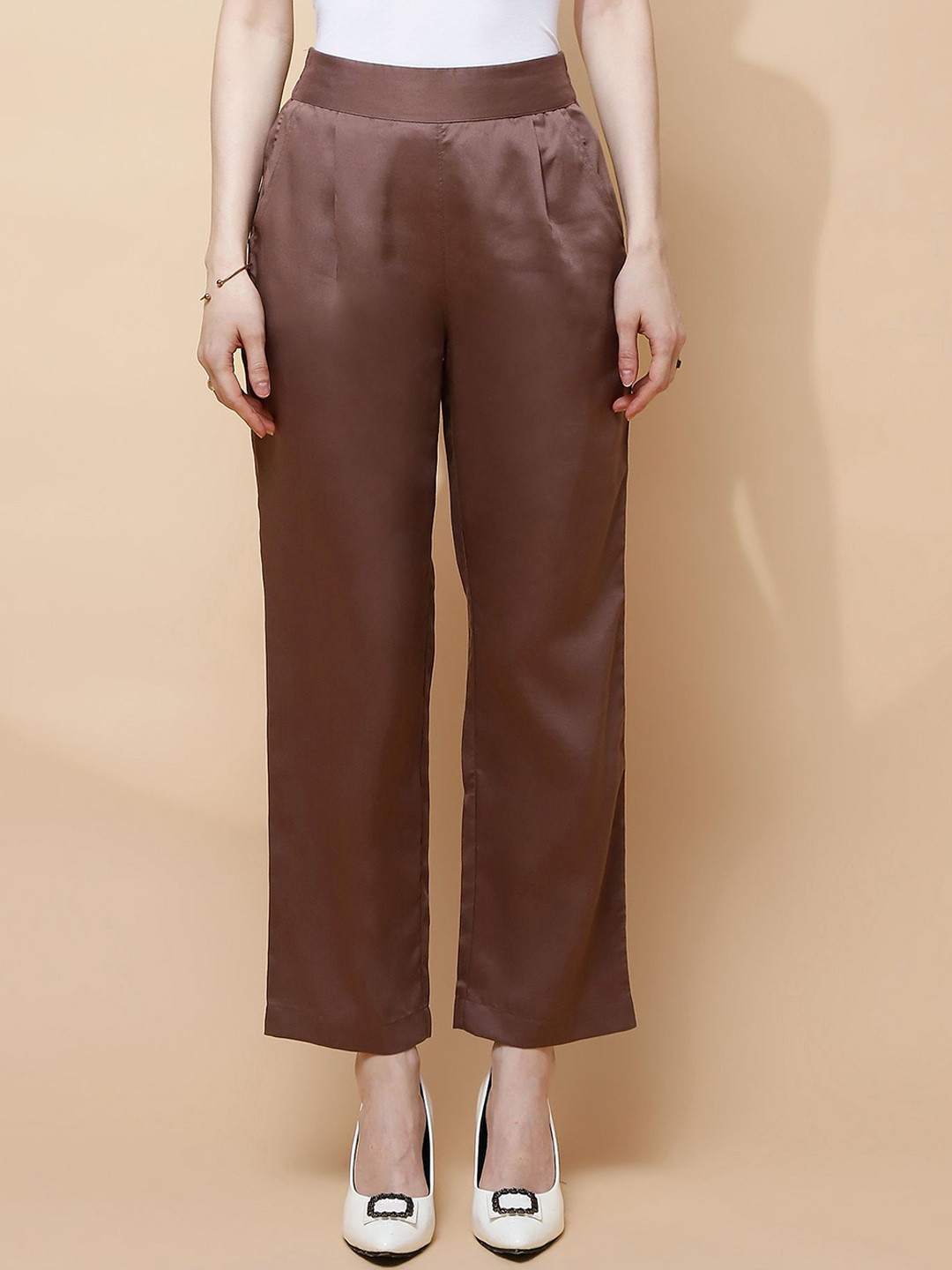 

Global Republic Women Tailored Easy Wash Pleated Trousers, Brown