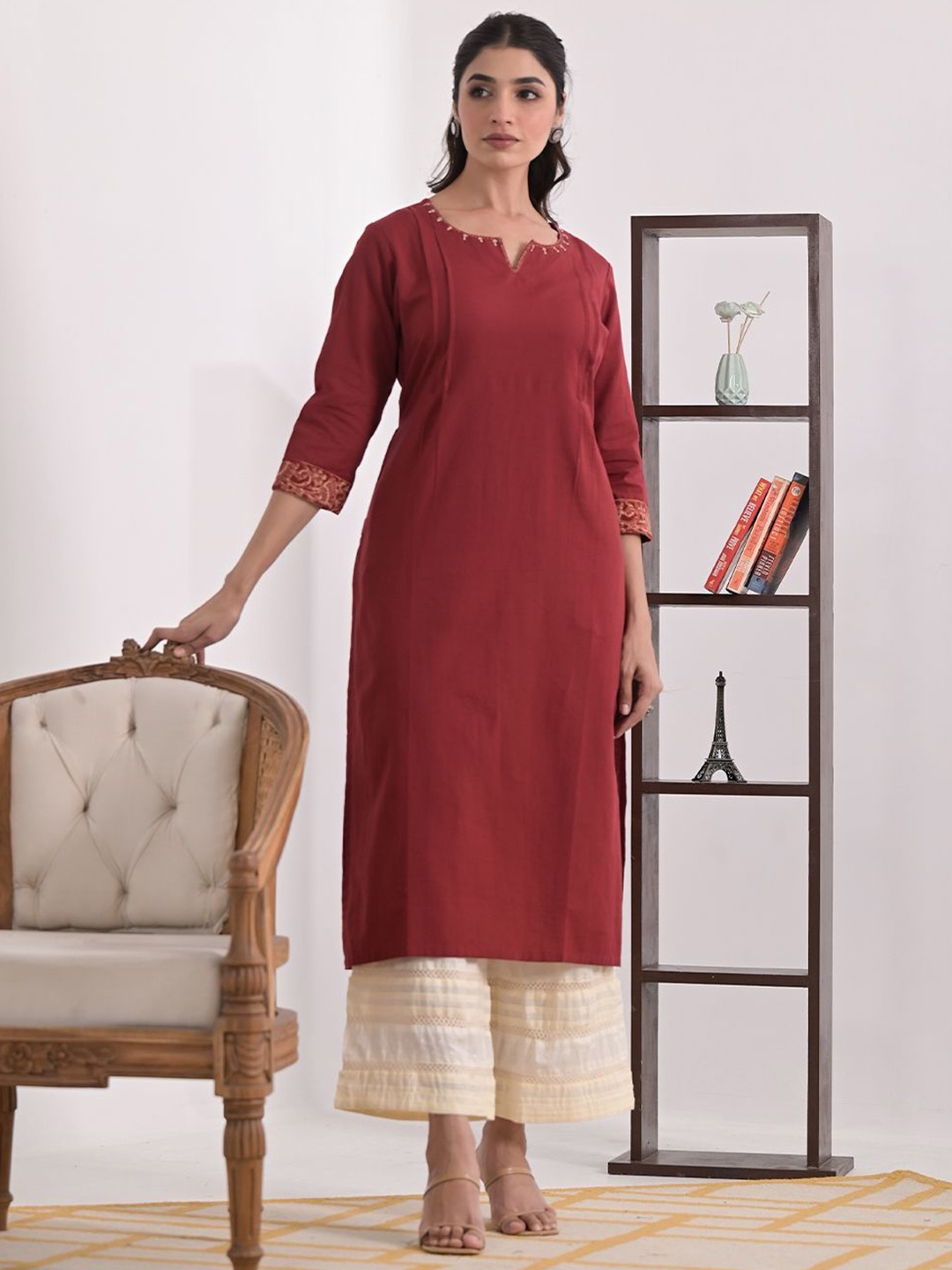 

ARAVALII Women Pure Cotton Straight Kurta, Rust