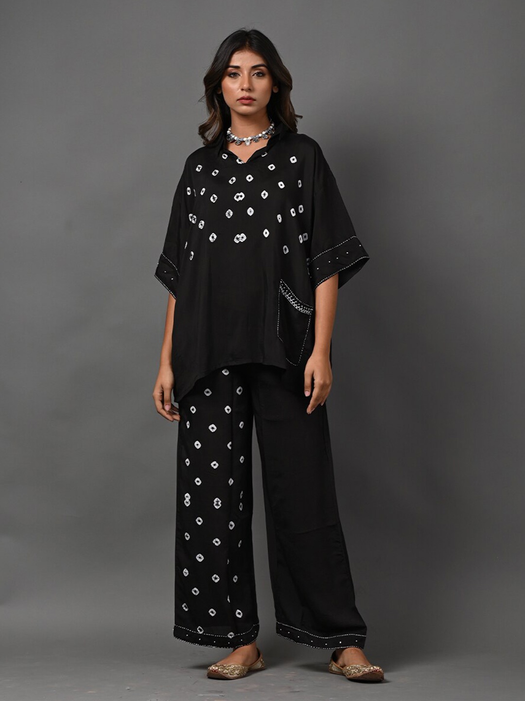 

ARAVALII Printed Top & Trousers Co-Ords Set, Black