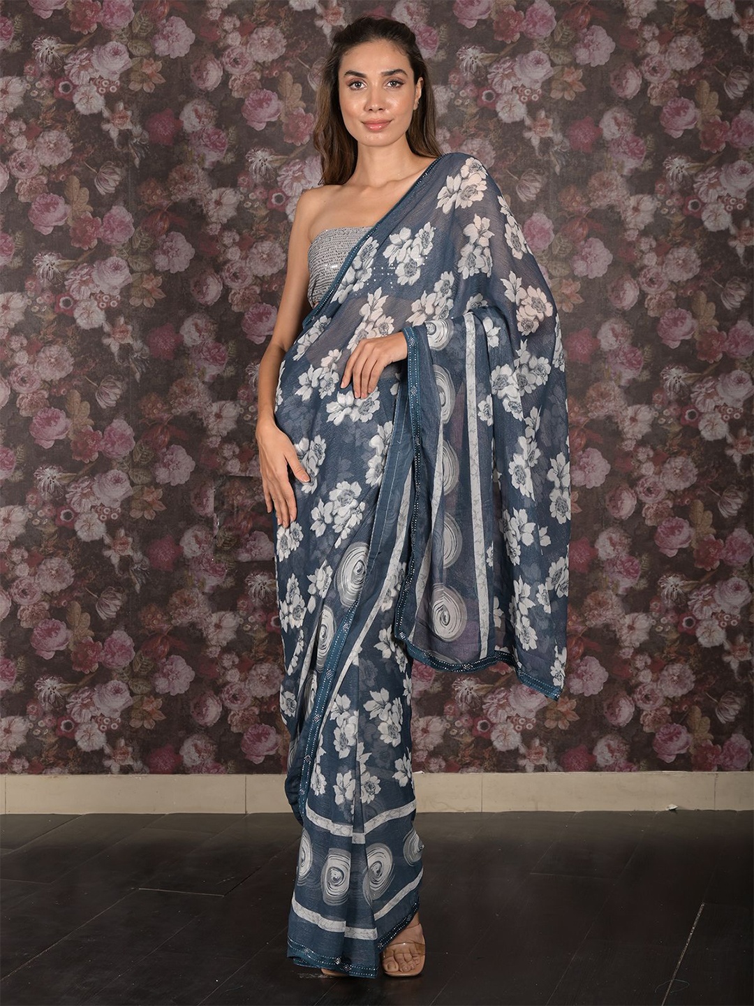 

ODETTE Floral Embellished Saree, Blue