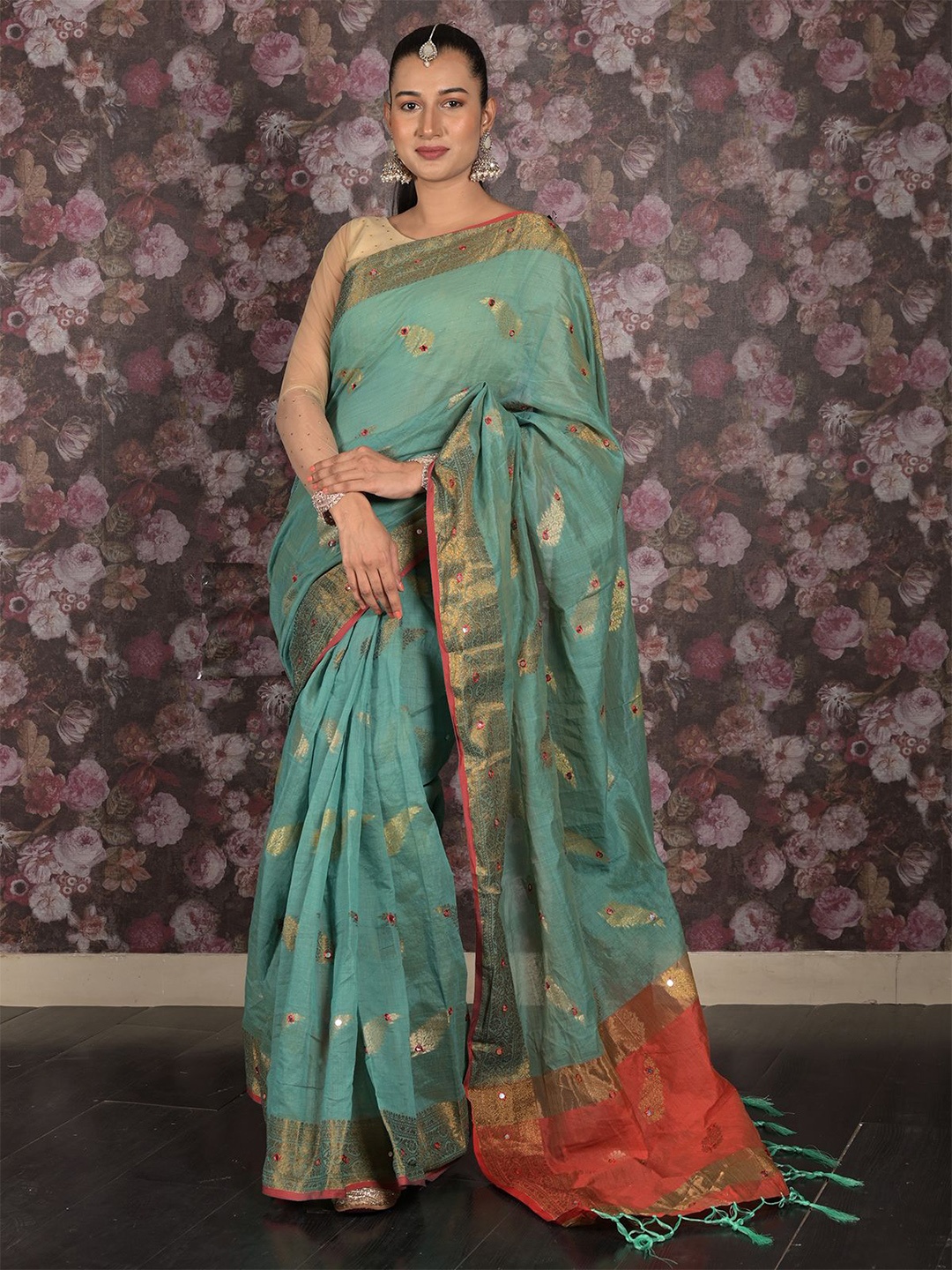 ODETTE Woven Design Zari Saree, Green