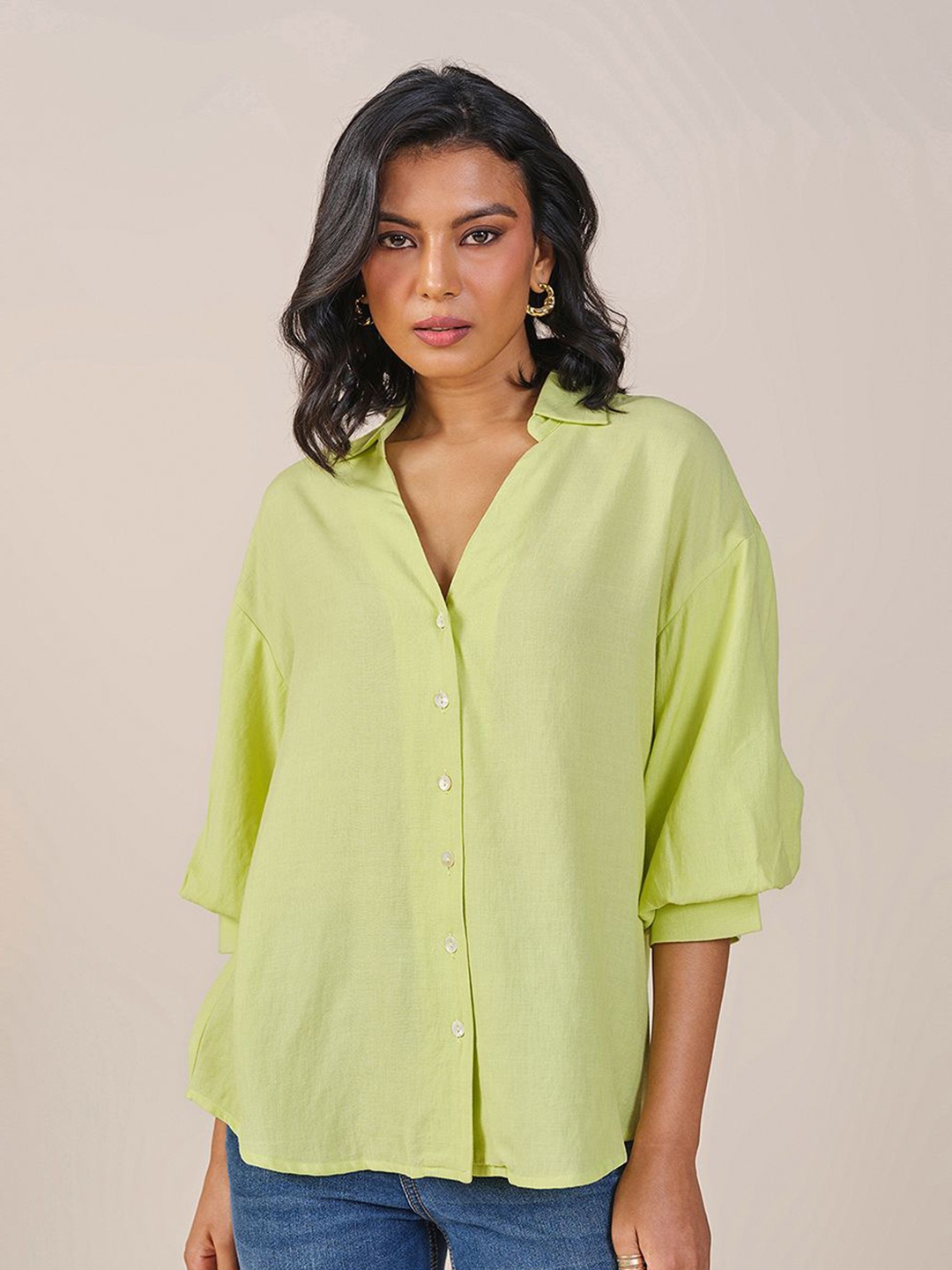 

AND Shirt Style Solid Top, Yellow