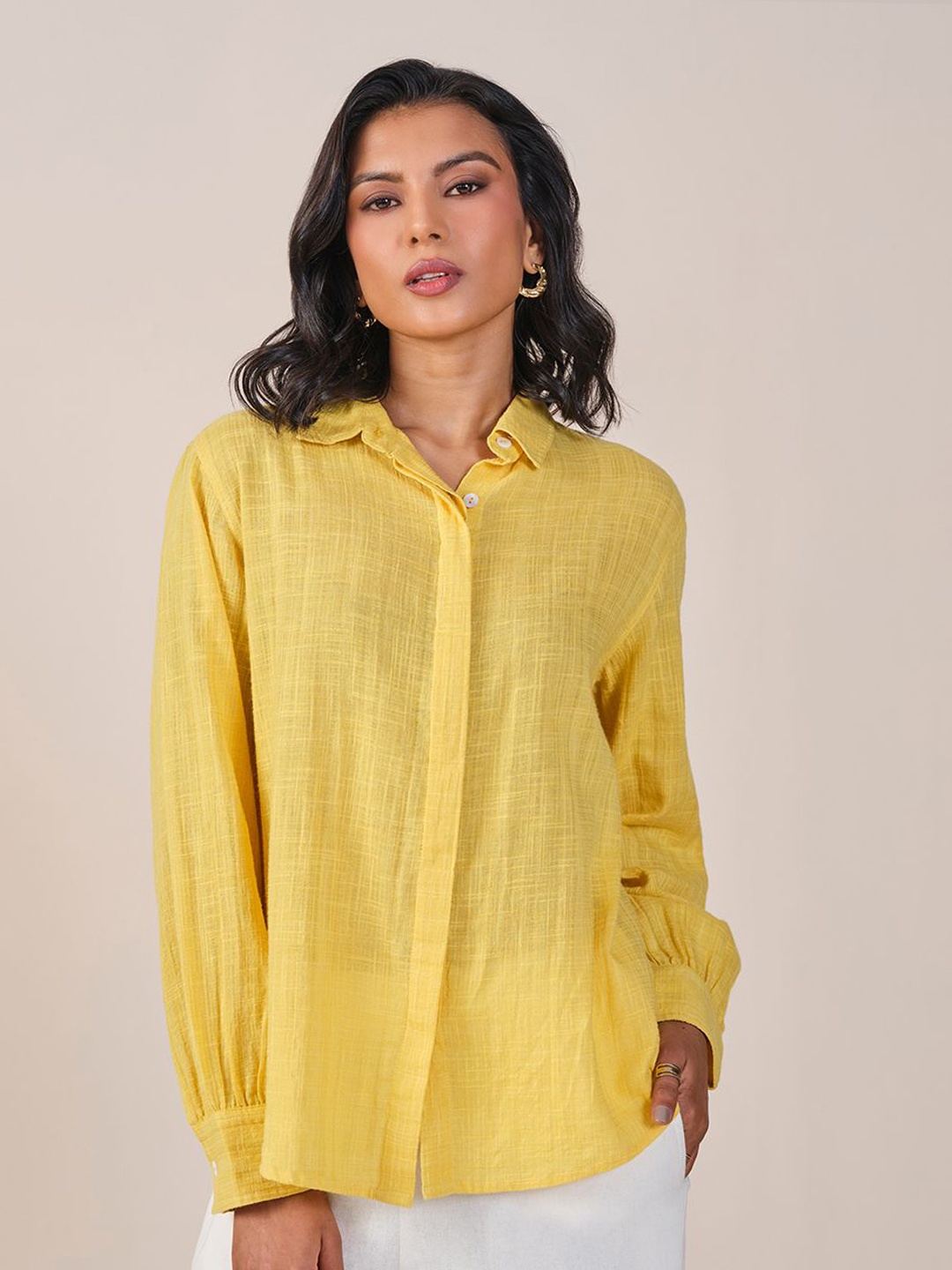 

AND Shirt Style Solid Top, Yellow