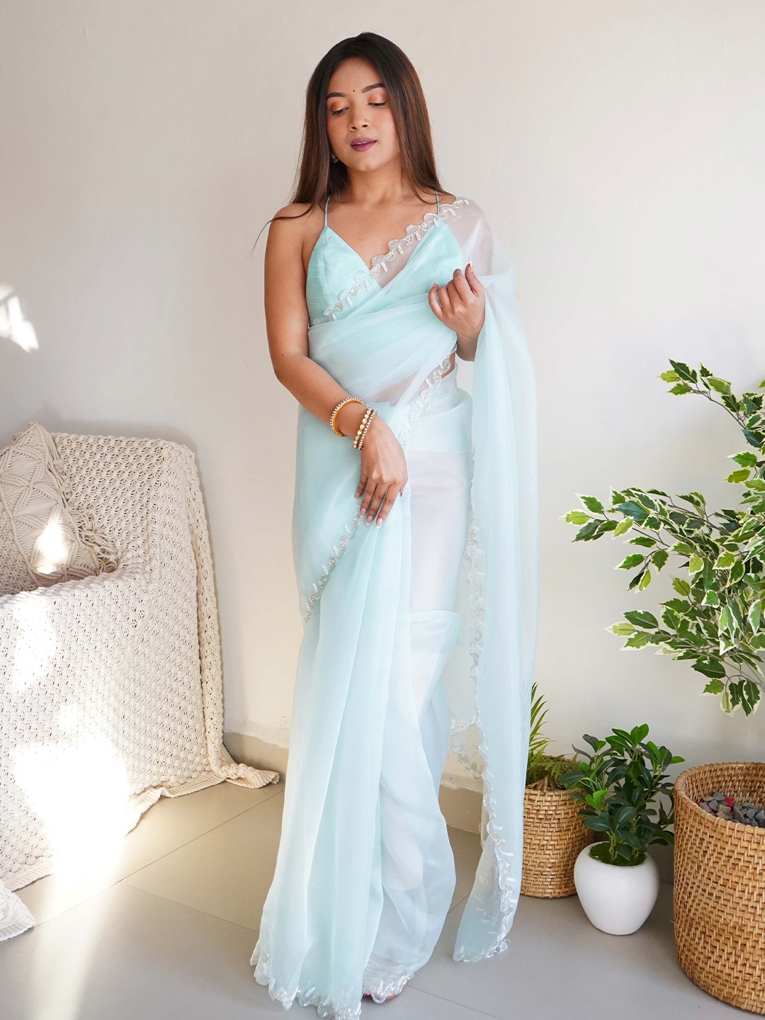 

Vastrasky Global Embroidered Organza Saree, Blue