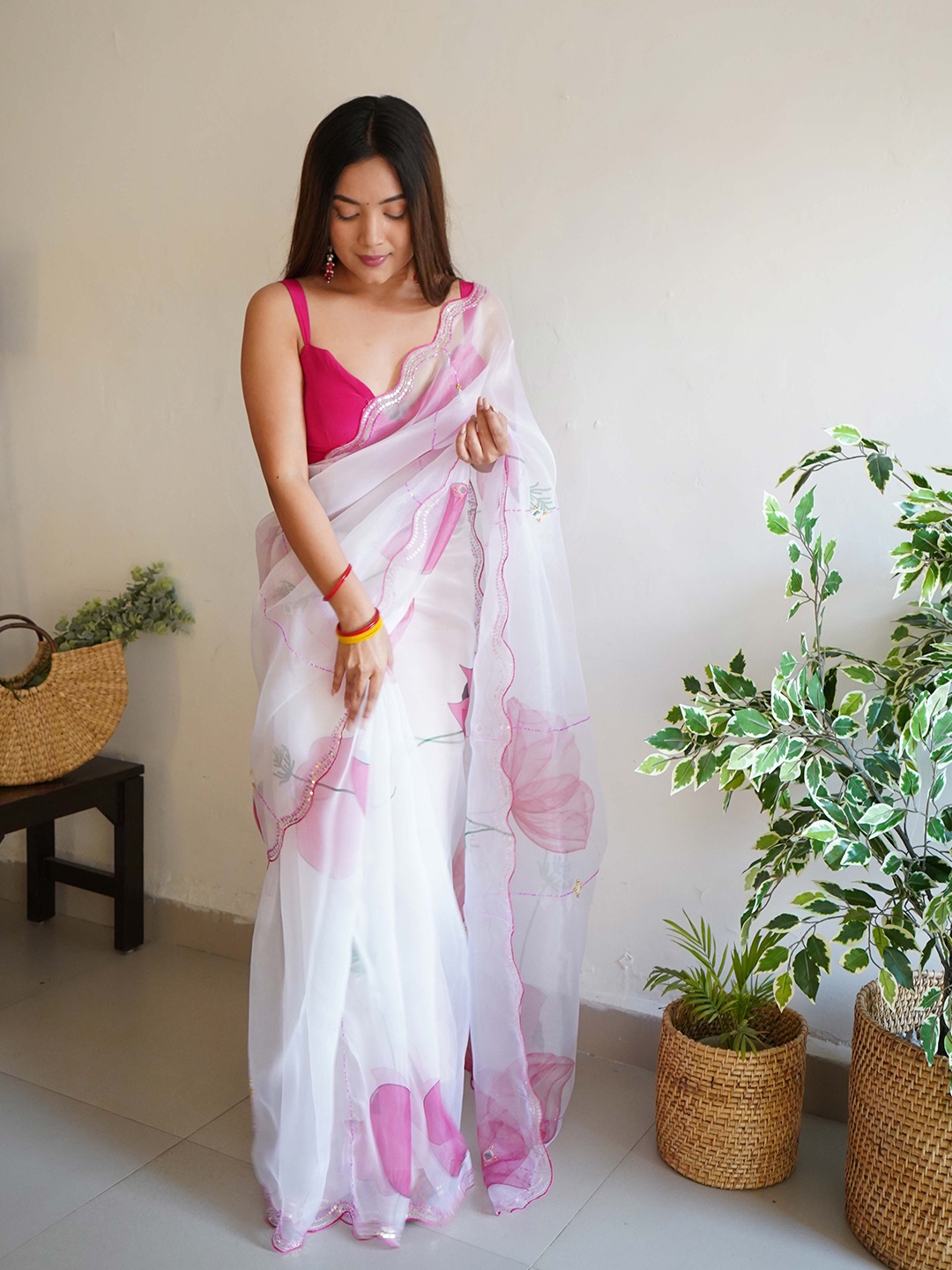 

Vastrasky Global Floral Sequinned Organza Saree, Pink