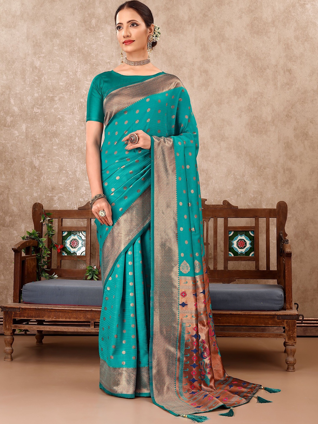 

VIRICA Ethnic Motifs Zari Pure Silk Banarasi Saree, Green