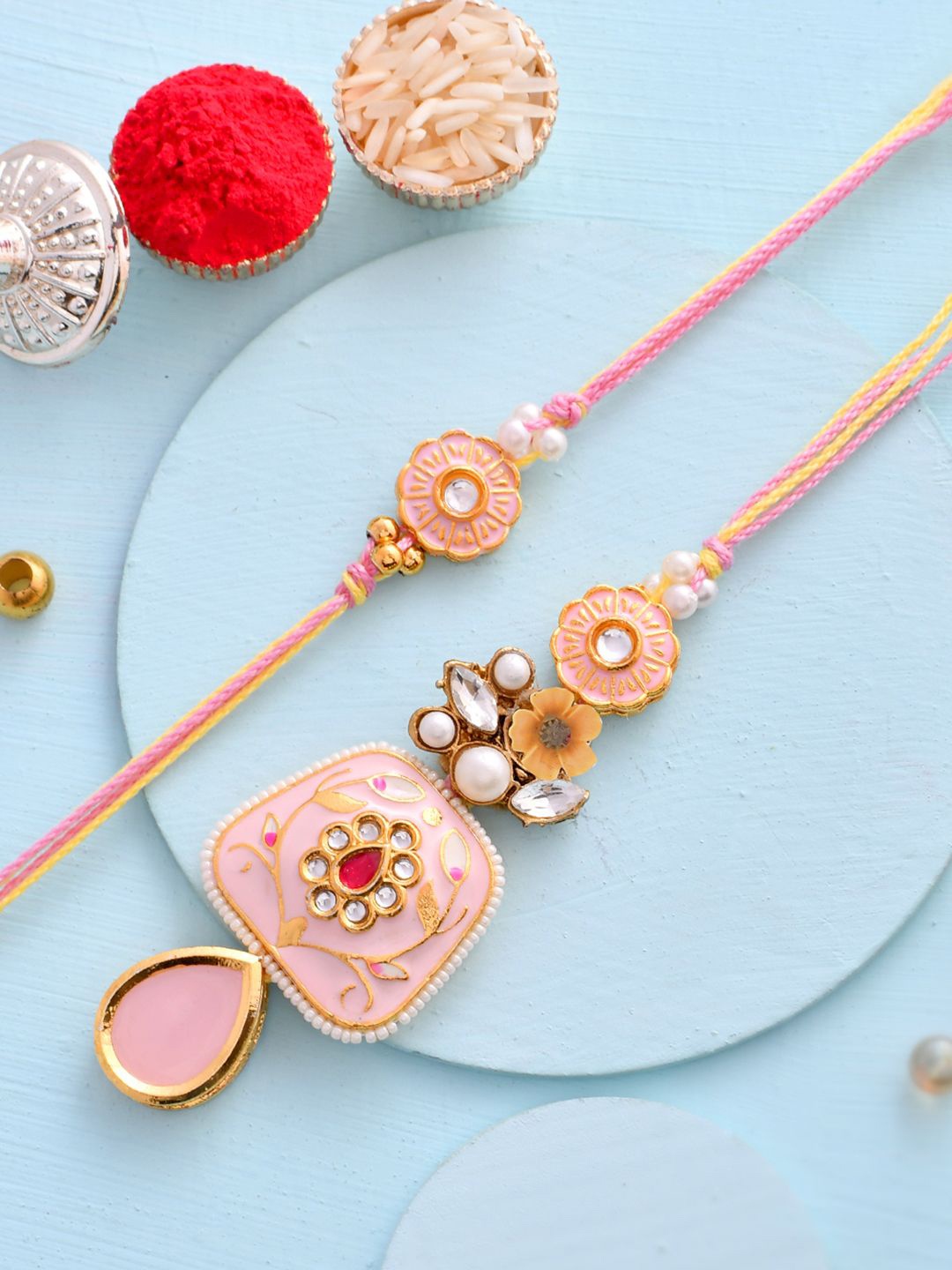 

Aapno Rajasthan Thread Rakhi, Peach