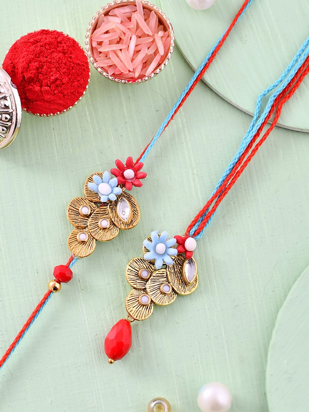 

Aapno Rajasthan Thread Rakhi, Red