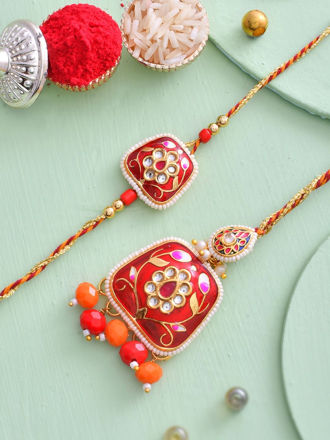 

Aapno Rajasthan Thread Rakhi, Red