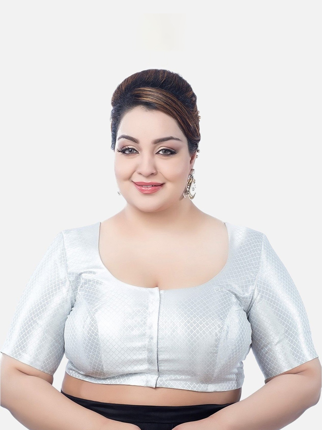 

FEMMIBELLA Woven Design Round Neck Readymade Saree Blouse, Silver