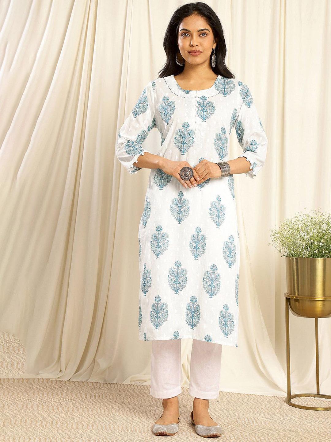 

Tahiliya Women Woven Design Floral Printed Kurta, White
