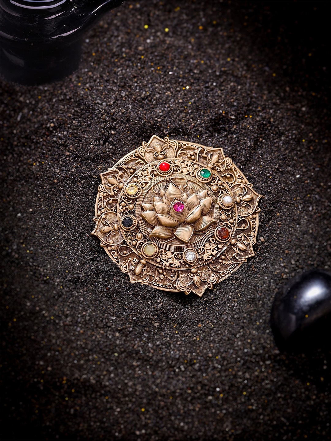 

COSA NOSTRAA Men Statement Brass Artificial Stones and Beads Brooch, Gold