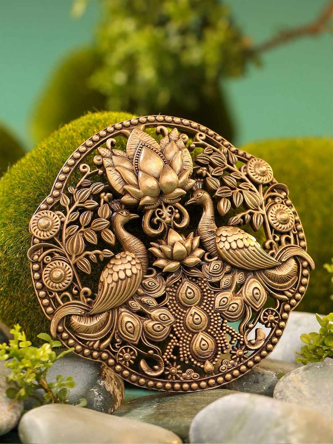 

COSA NOSTRAA Men Statement Brass Brooch, Gold