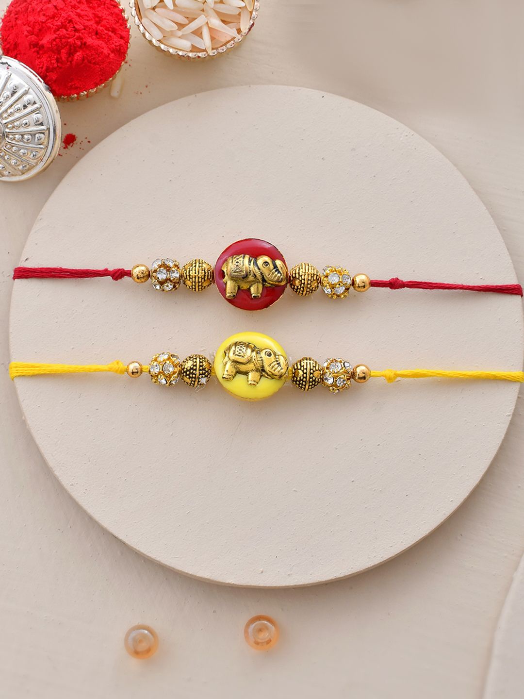 

Aapno Rajasthan Thread Rakhi, Red