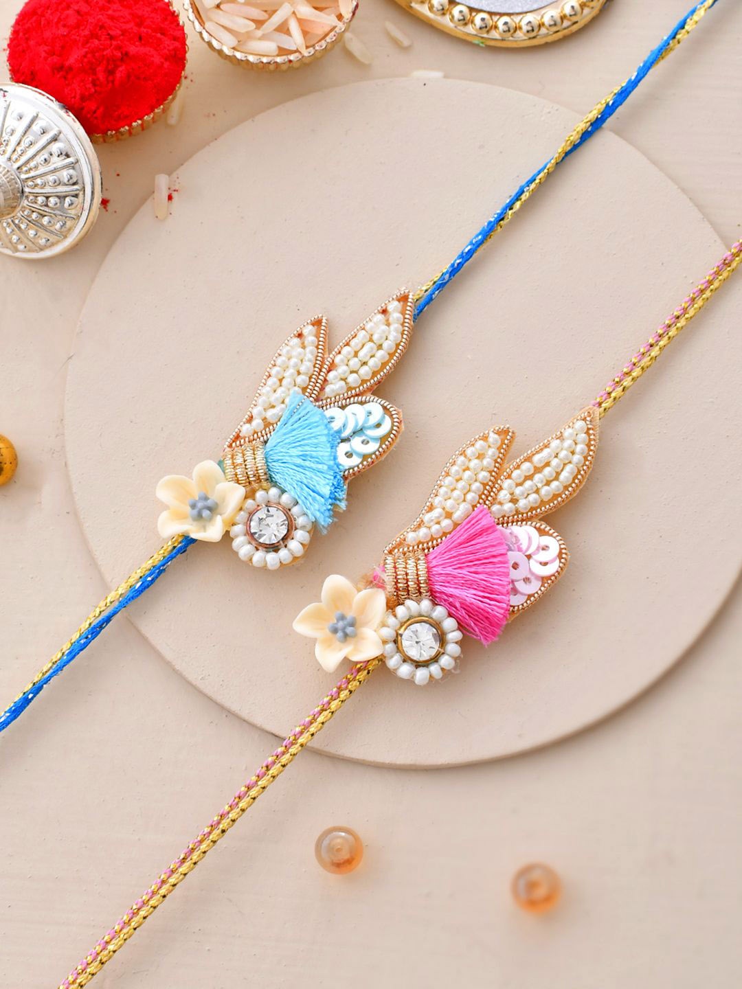 

Aapno Rajasthan Thread Rakhi, Blue